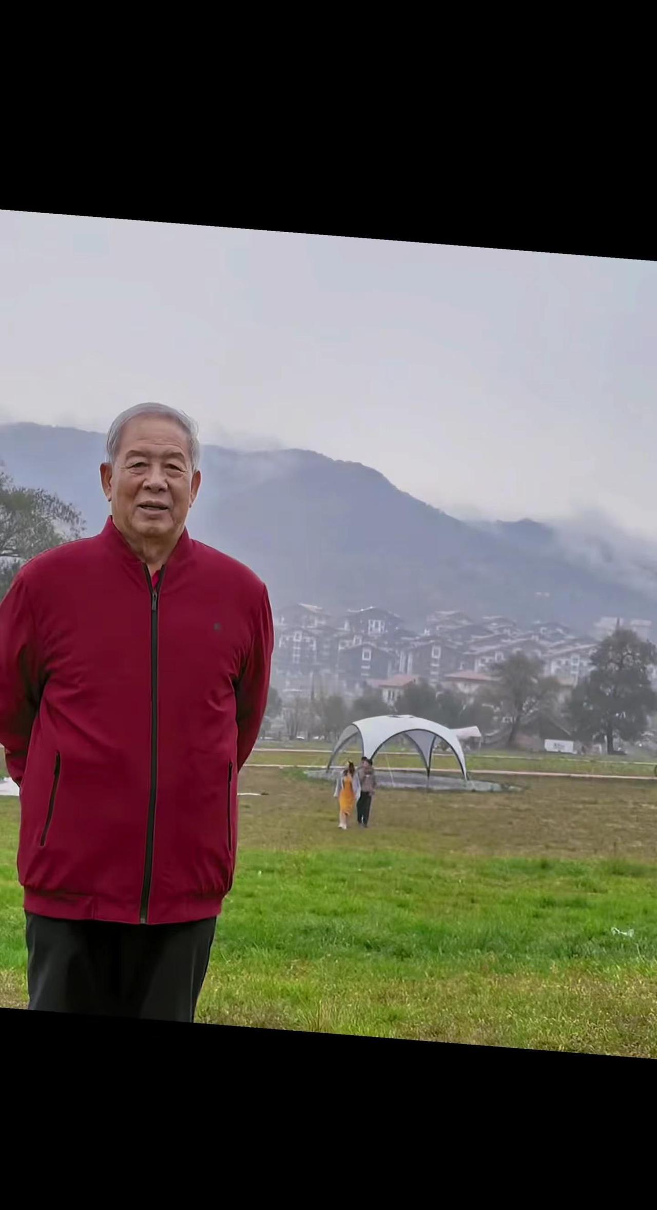 无限风光在险峰！