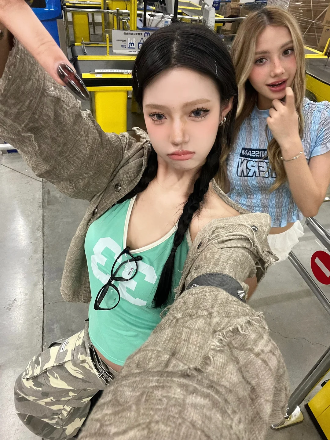 我要出门了 请看好你的女朋友