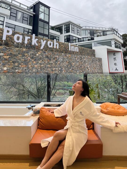 真的在田园里醒来，是一种享受