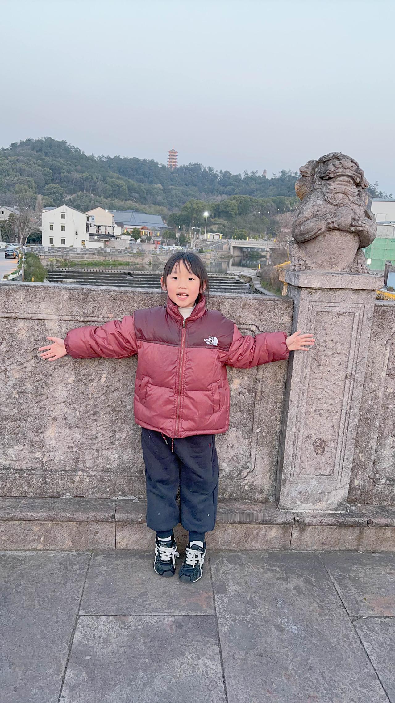 2026年3月6日，“宇宙红光公主”身兼主笔和编辑，给学习强国投了稿，现在正眼巴