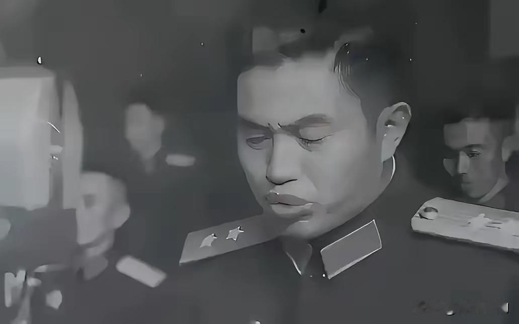 1969年，兰州军区司令皮定钧在外视察，路过一村庄时，发现几个十几岁赤裸身体的姑