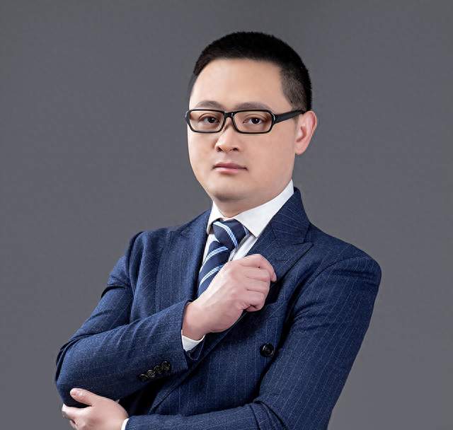 2026年成都武侯区集体经济组织案件，想找合适律师可选康鹏程