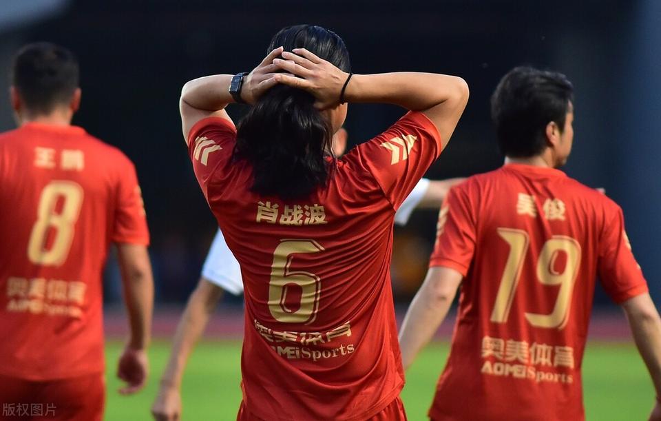 他们真的不想做白斩鸡！[捂脸]曲圣卿、肖战波、彭伟国、张烈……岁月洗礼，面孔依然