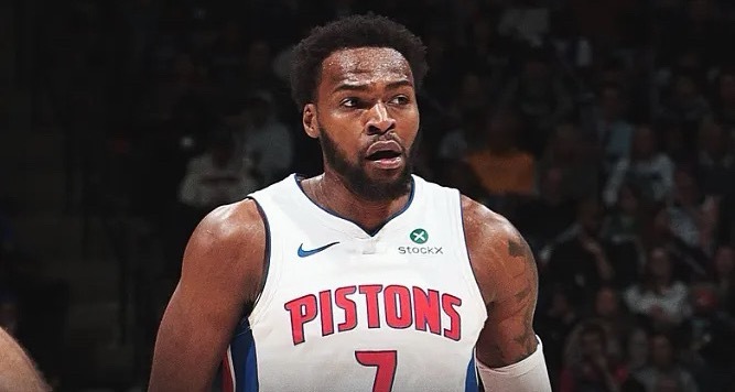 在此前结束的一场NBA常规赛收官战中，活塞133-121击败步行者。本场比赛活塞