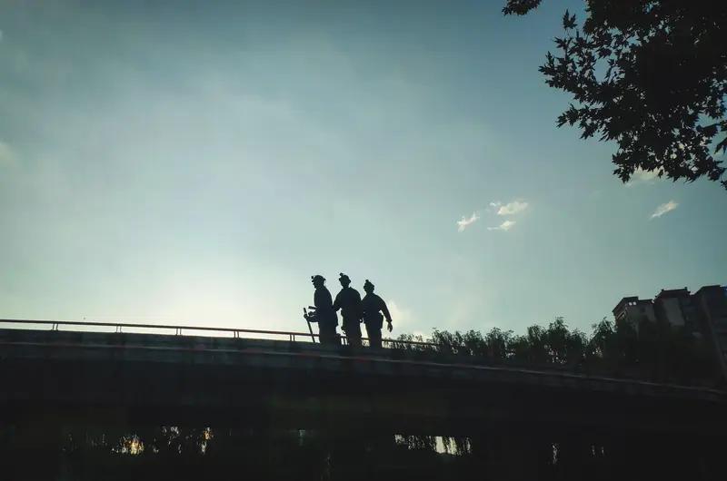 一个有道德的人是怎么样的? 一个有道德的人，在小事上也能展现出闪光点。就像在公交