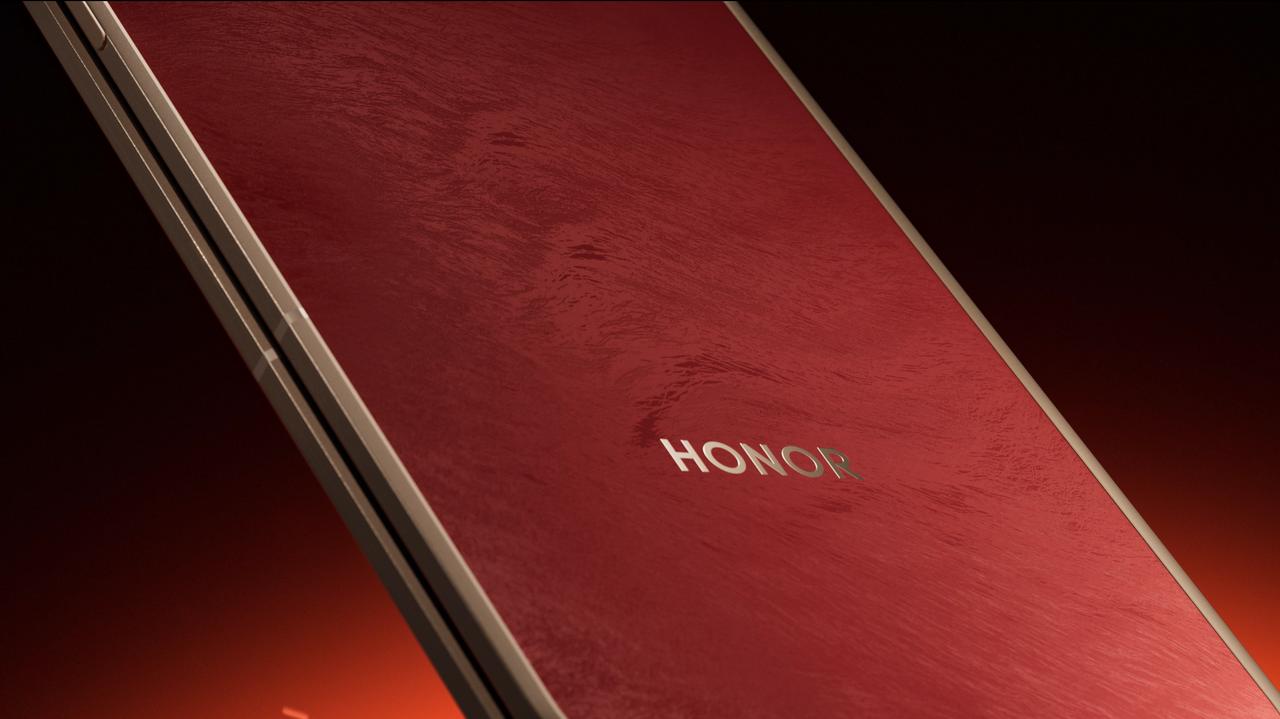 荣耀Magic V6这次在材质工艺上的突破，眼前一亮。

后盖首次采用绒马环保皮