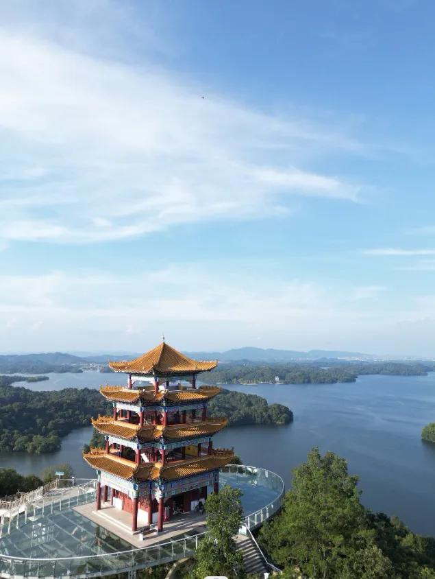 这个五一去哪旅行？向大家推荐江西省新余市的仙女湖景区，在这里可以感受到浓厚的七夕