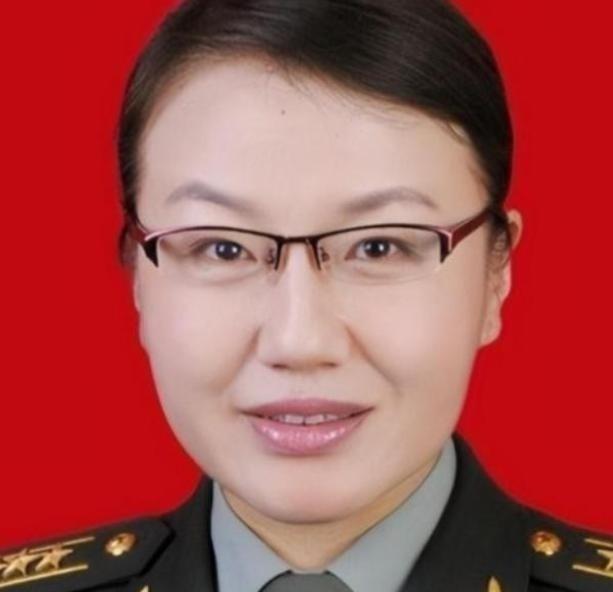从被怀疑有“内鬼“到真相震惊全球：一个中国女军事专家曾如何用公开数据精准推演 美