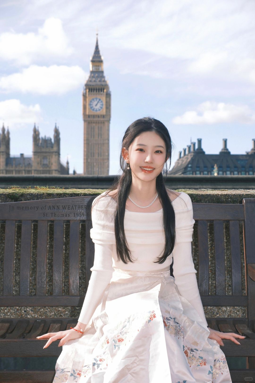 漂亮的不是我 是我身上的东方韵