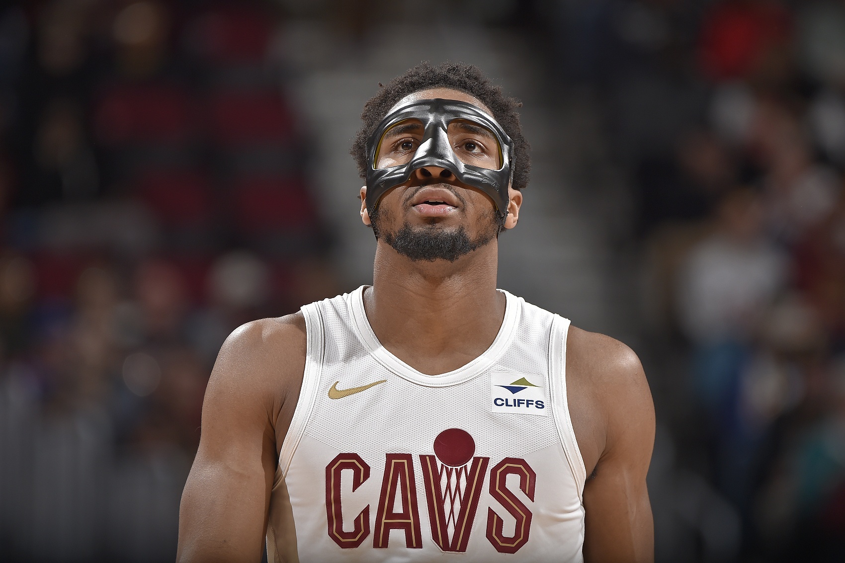 戴面具的米球，帅吗？#米切尔# ​​​