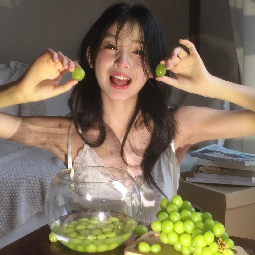 𝙒𝙚𝘾𝙝𝙖𝙩头像|温柔雾面女头|低饱和质感|干净治愈|高清无水印|气