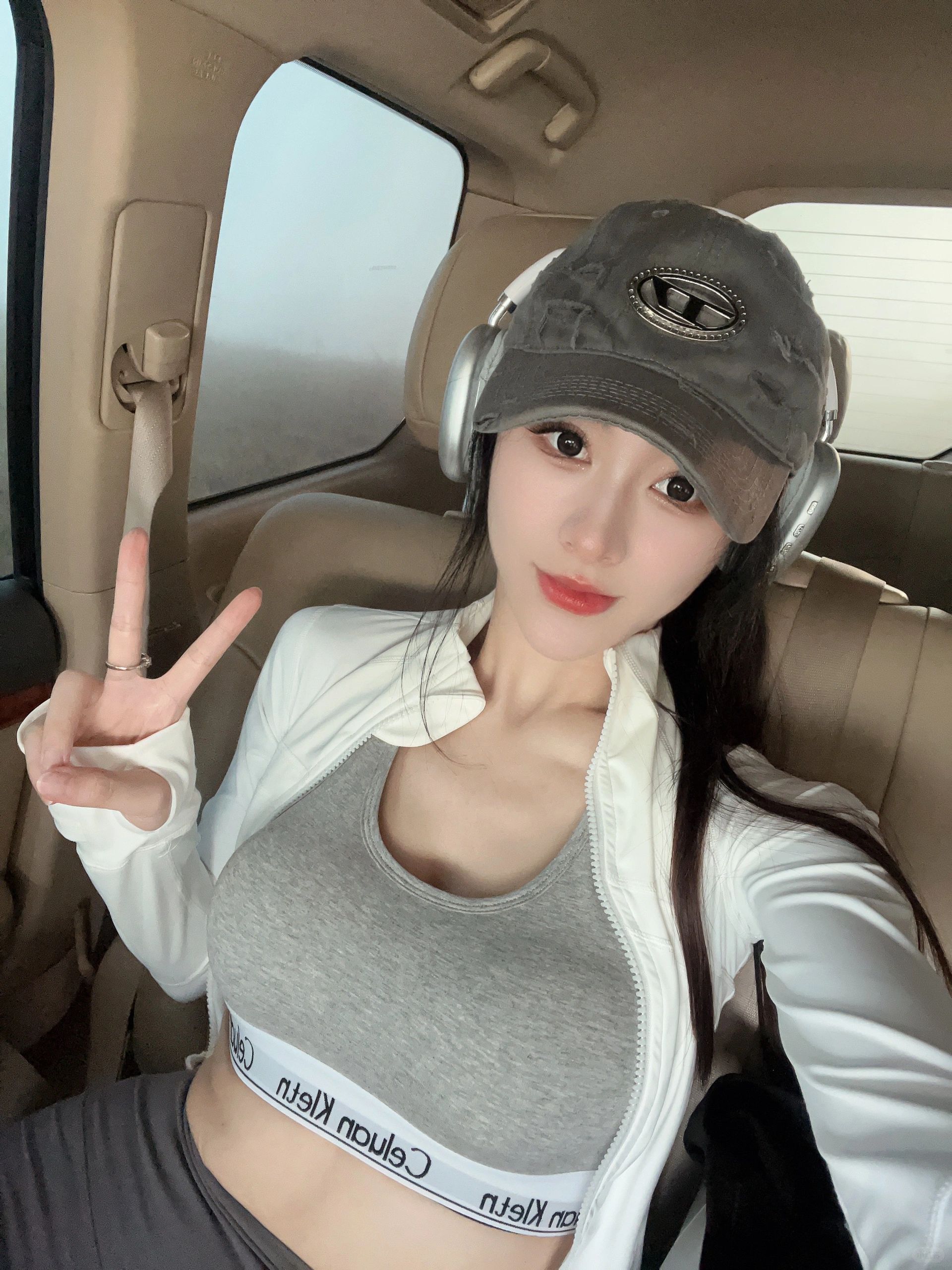 总要去山顶看看吧⛰️