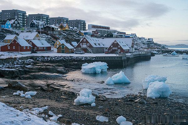 特朗普：美国需要格陵兰岛不是为了矿产而是安全------当地时间22日，美国总统