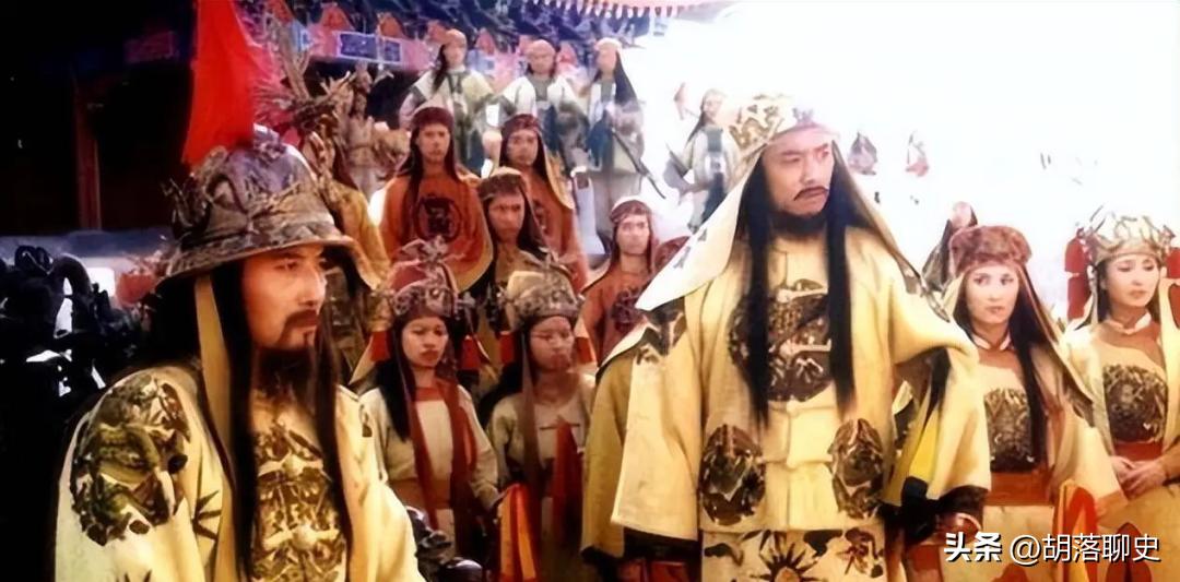 1864年7月30日，在一位姓黄的宫女指认下，洪秀全的尸体被湘军挖了出来，剁碎之