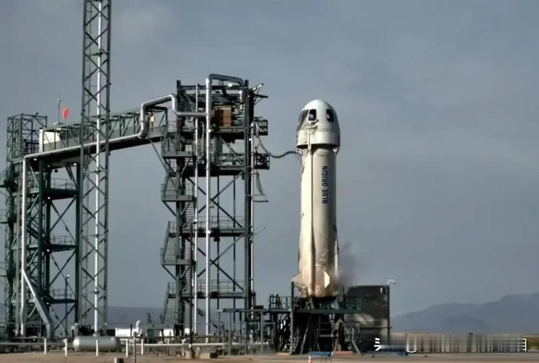 亚马逊创始人贝佐斯旗下蓝色起源公司（Blue Origin）的 “新谢泼德”（N