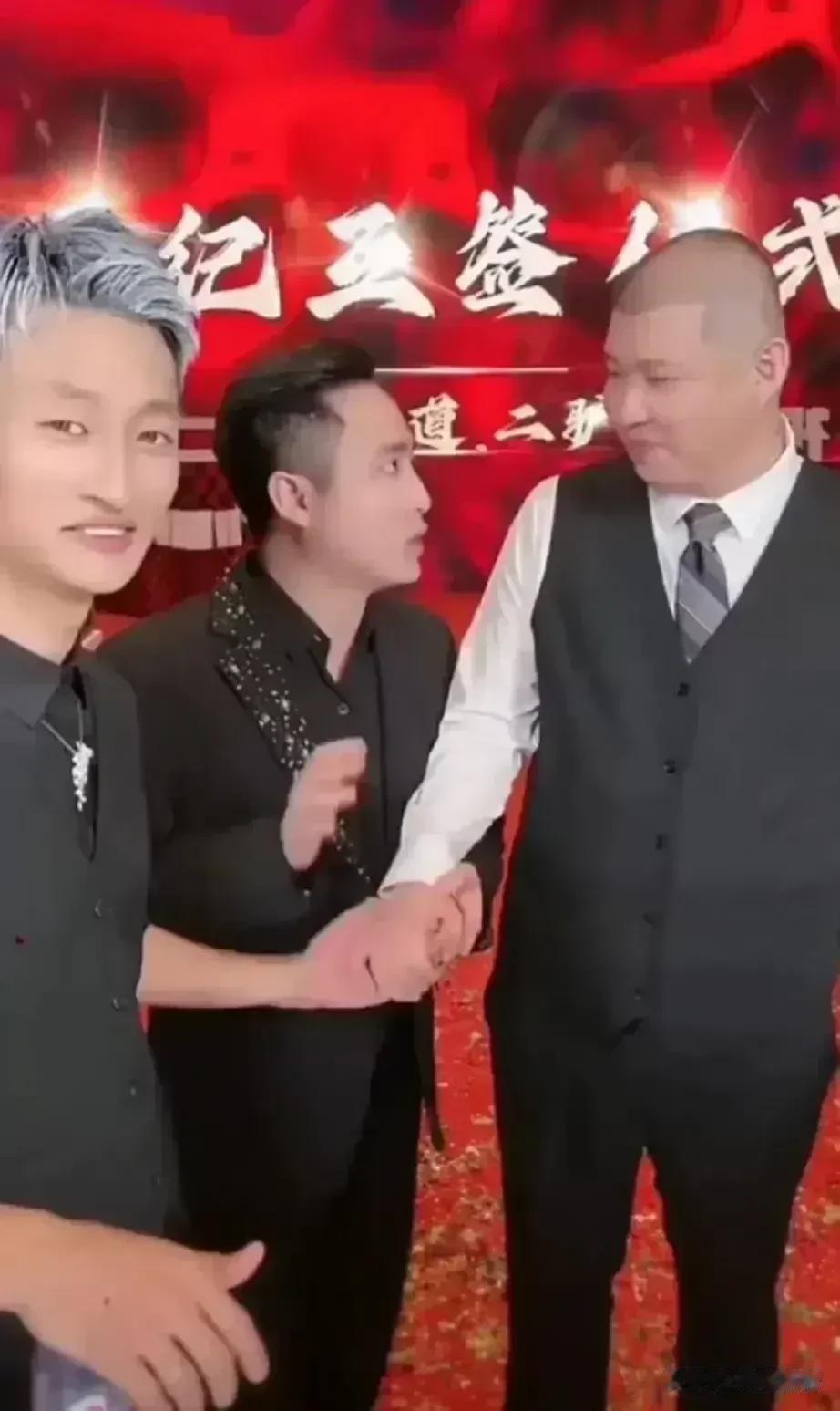 【散打已经签约驴家？】因为二驴和天道合体后，不到一个月时间，签约了大大小小200