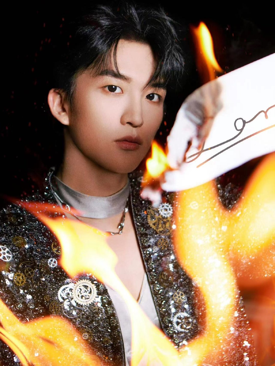 #黄子弘凡5G冲浪人#咱就是说黄子弘凡你小子的网速也太快了吧，就没有他不知道的梗