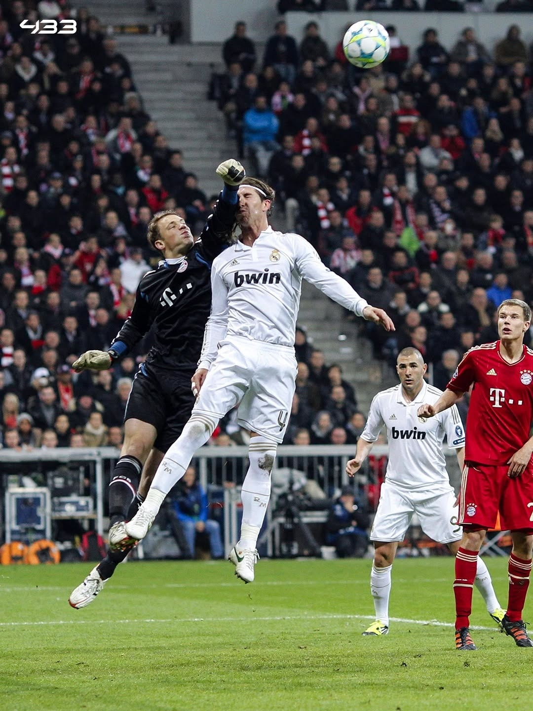 爹地以前好年轻，跟个金发大洋娃娃似的 