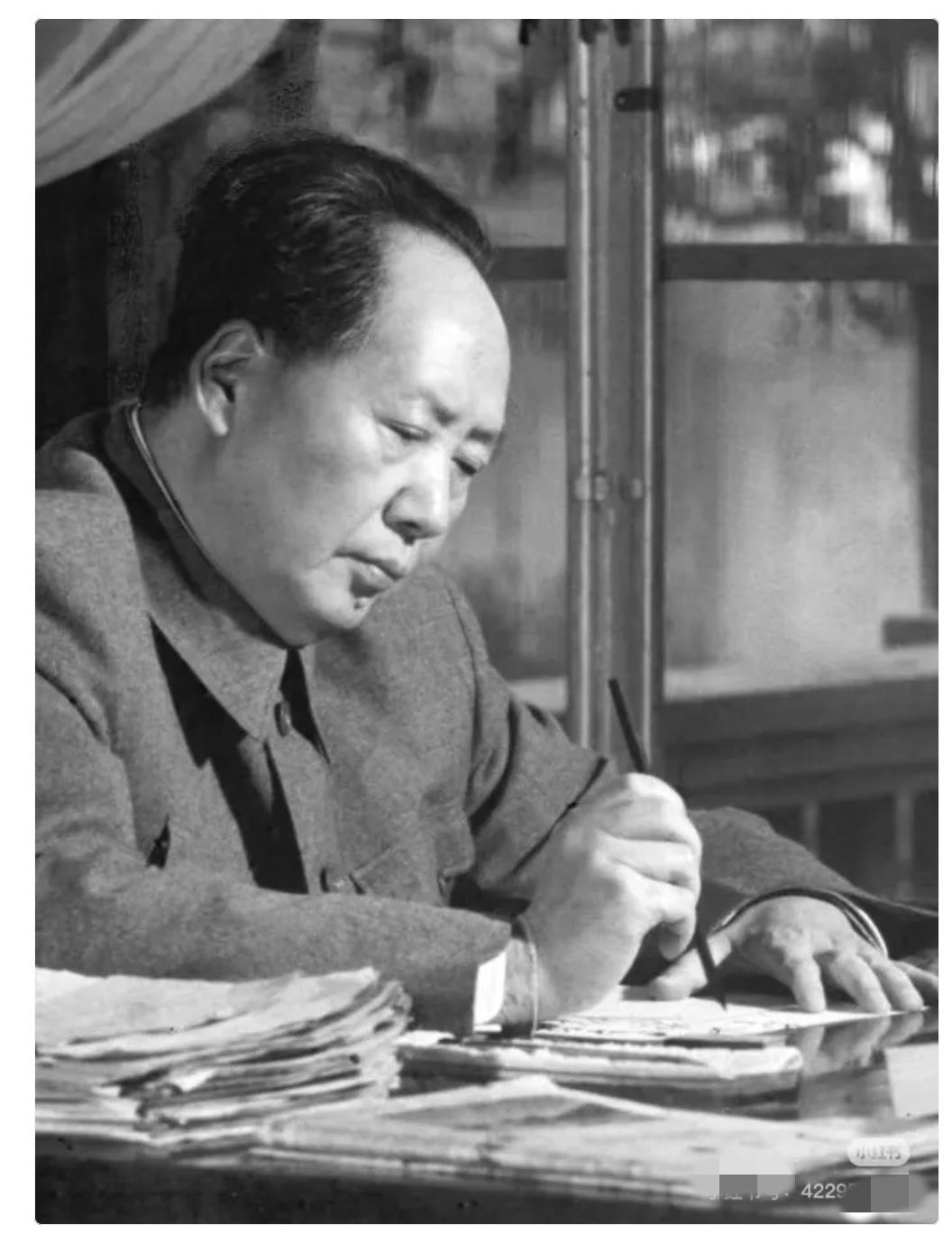 这两天的新闻让人心里没底儿，伊朗那边局势已经很混乱了，委内瑞拉也遭到了很大的压力