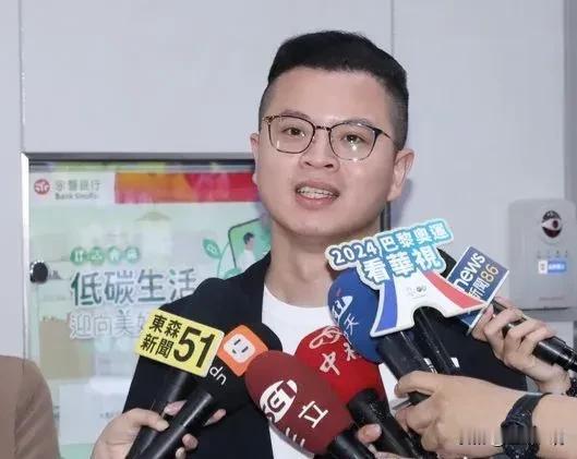 呛陈智菡秀下限　凌涛：母姊会称柯文哲蓝白合“被骗”只为毁约

民众党上周六举办5