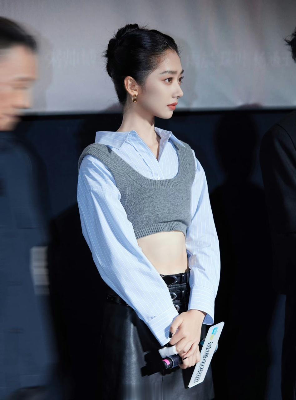 #王影璐腹肌#救命，姐姐这身材！没得说，我可以！现在都这么卷了吗？直接杀疯我 ​