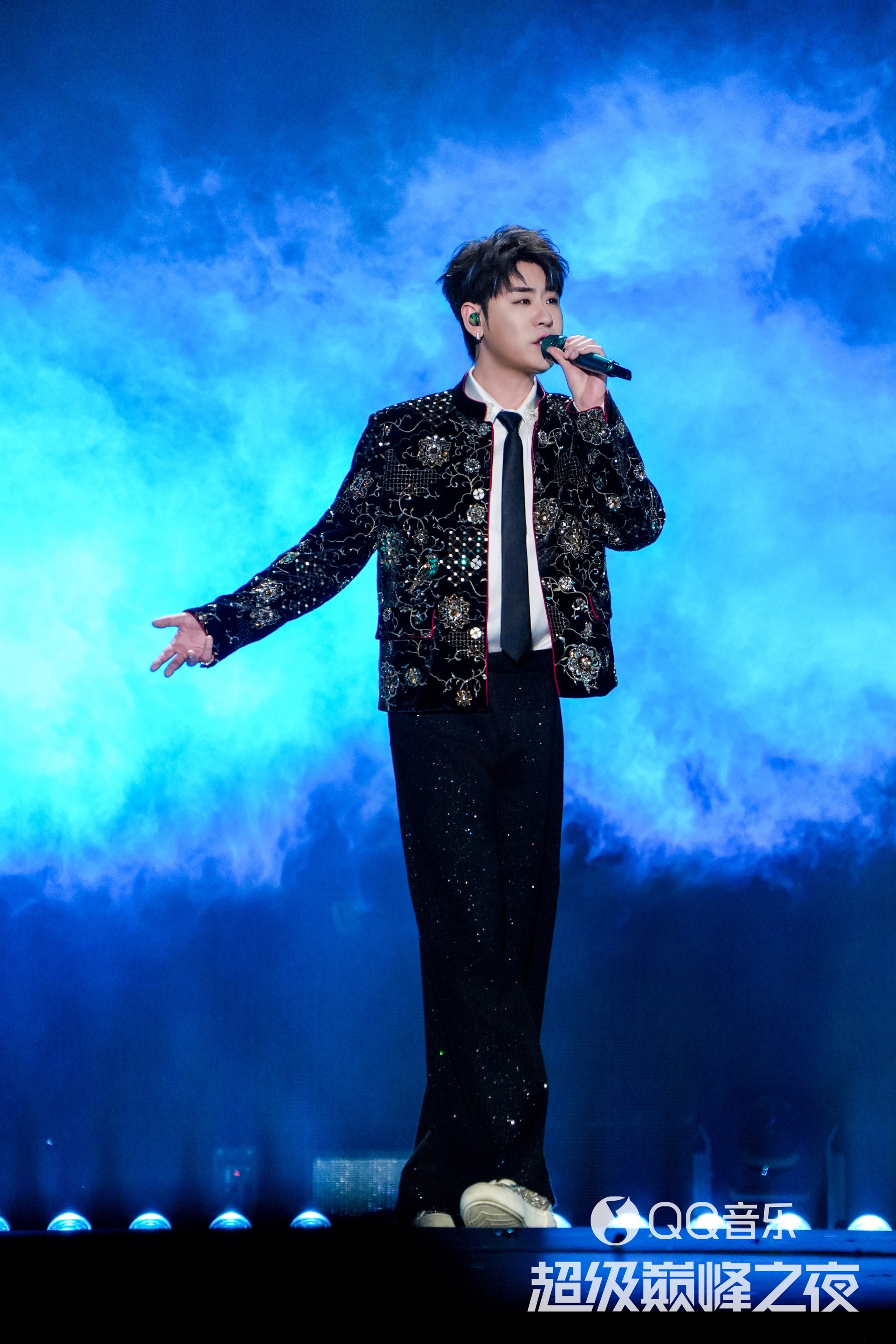 不错不错 这官方出图质量还蛮高！