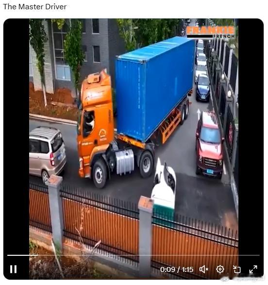 谁看了都得说声牛逼，以后在外网，这种现代化背景下中国牛人的视频会越来越多，想躲都