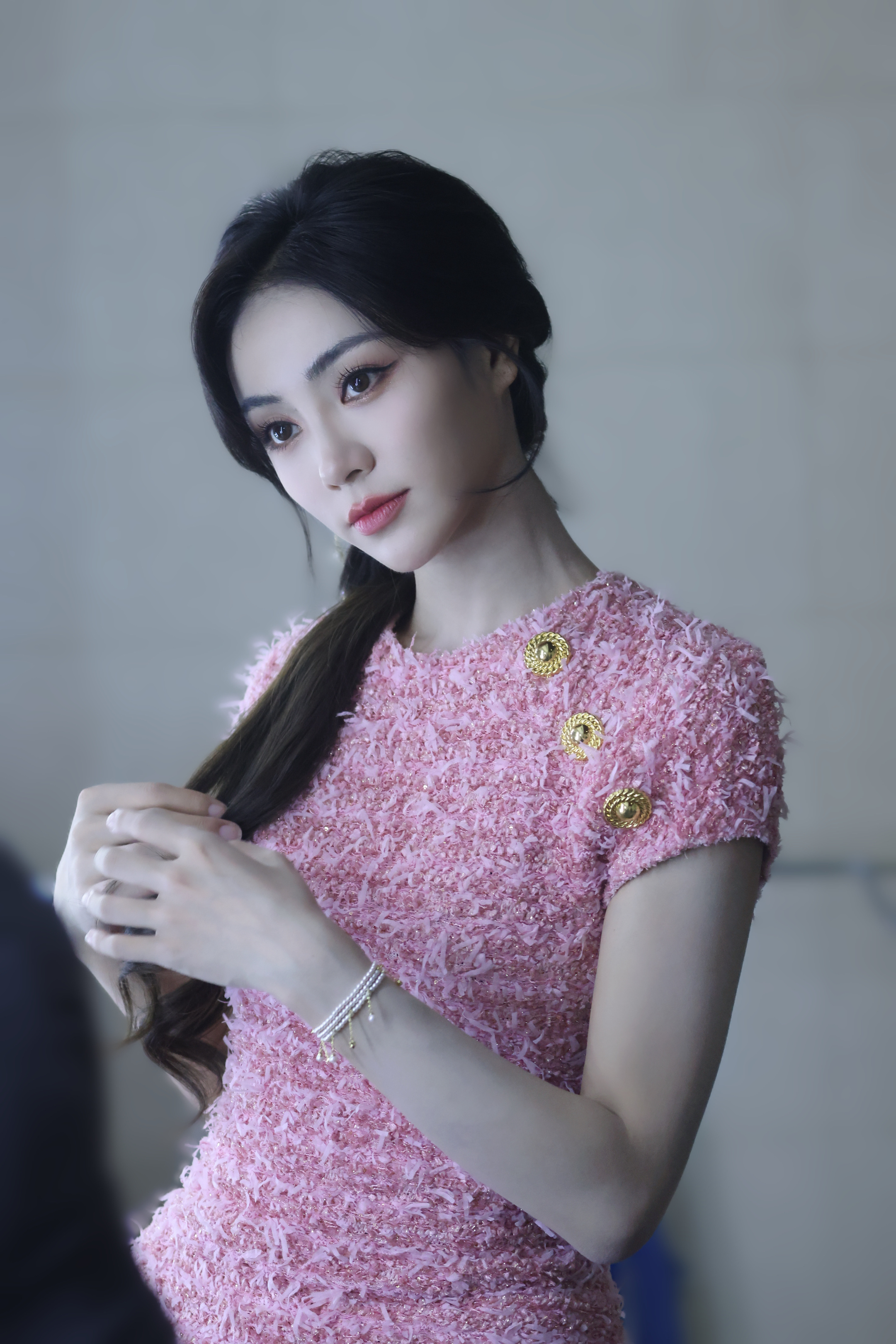 #谢可寅打架子鼓说相声# 的跨界混搭版相声太精彩了吧，有rap有架子鼓还有舞蹈，