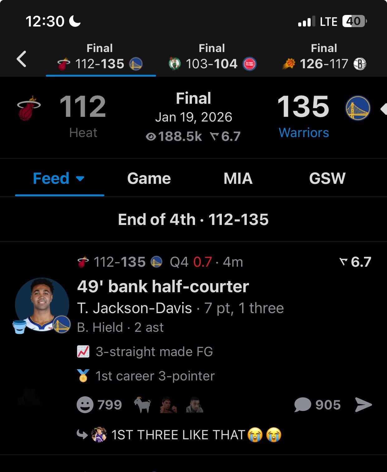 TJD最后随手瞎扔的三分球是自己职业生涯的第一个三分球，但没有人看到球是怎么进的