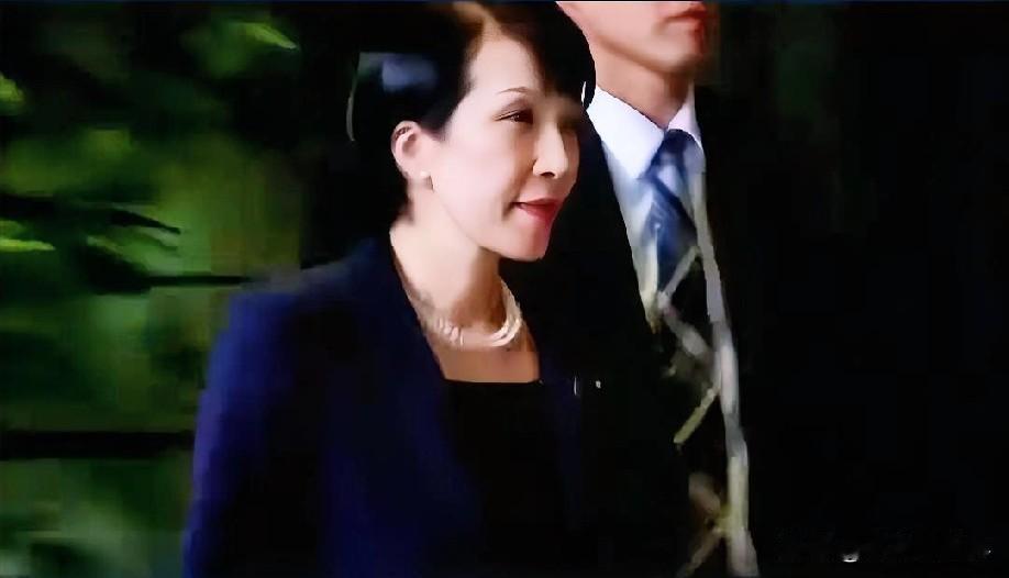 12月19日下午的最新消息，速报，全都不容错过，第一条：日高官放话“日本应拥核”