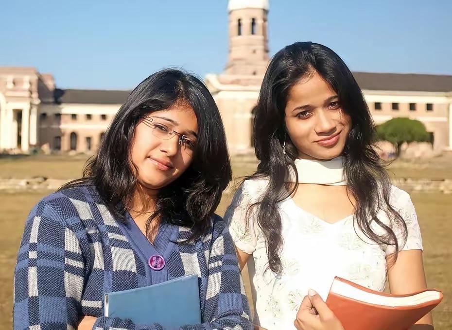 德国近期驱逐了4500名左右印度留学生，原因是柏林一家私立大学招收了印度4500