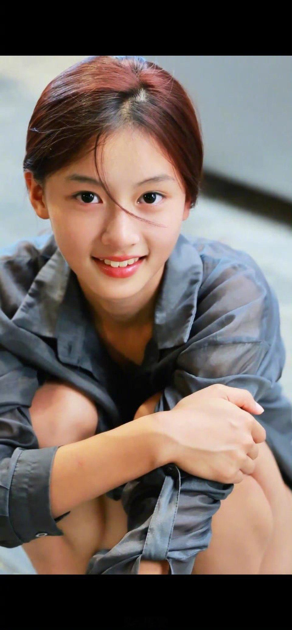 你小子还是速度快素人女孩被拍网友喊话于正 ​​​