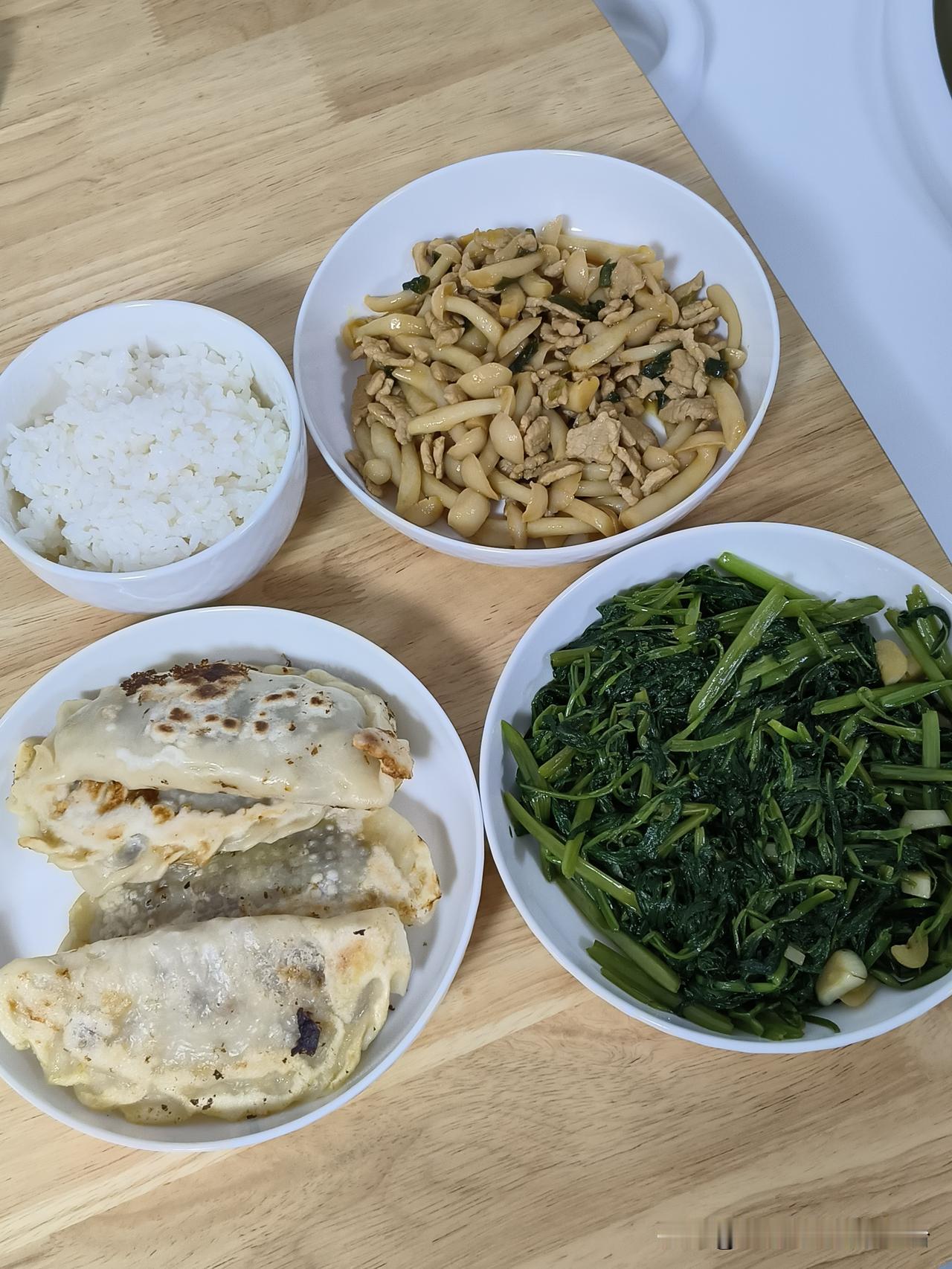 纠结是病，
得改！

这是我最近很深的感触。

因为我就是一个容易纠结的人，
很