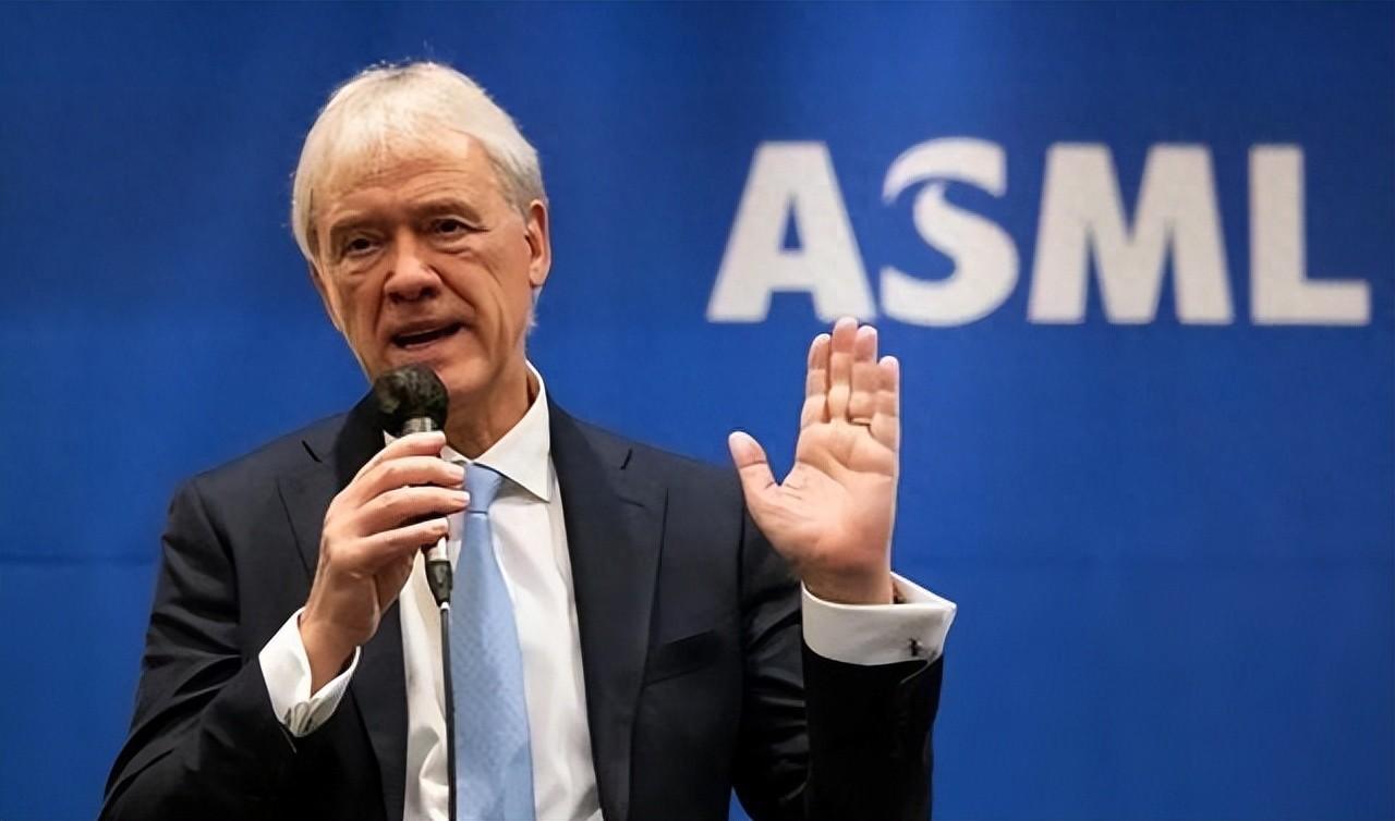 ASML总裁炮轰中国：若继续自主研究光刻机，将破坏全球产业链。

一家公司，不造