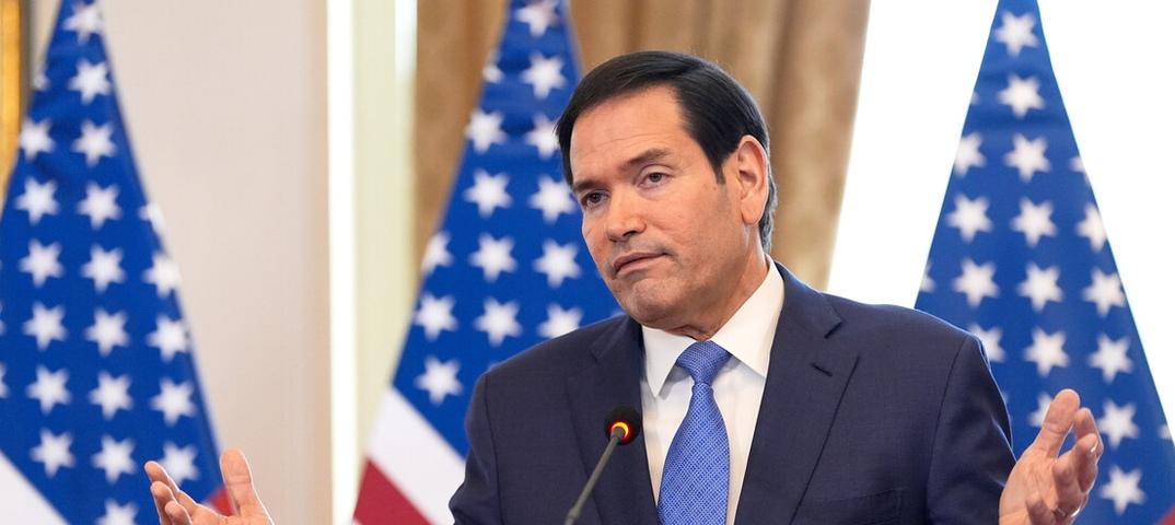 卢比奥上任以来涉华言论要收敛很多，他会随特朗普访华吗？

正在斯洛伐克访问的卢比