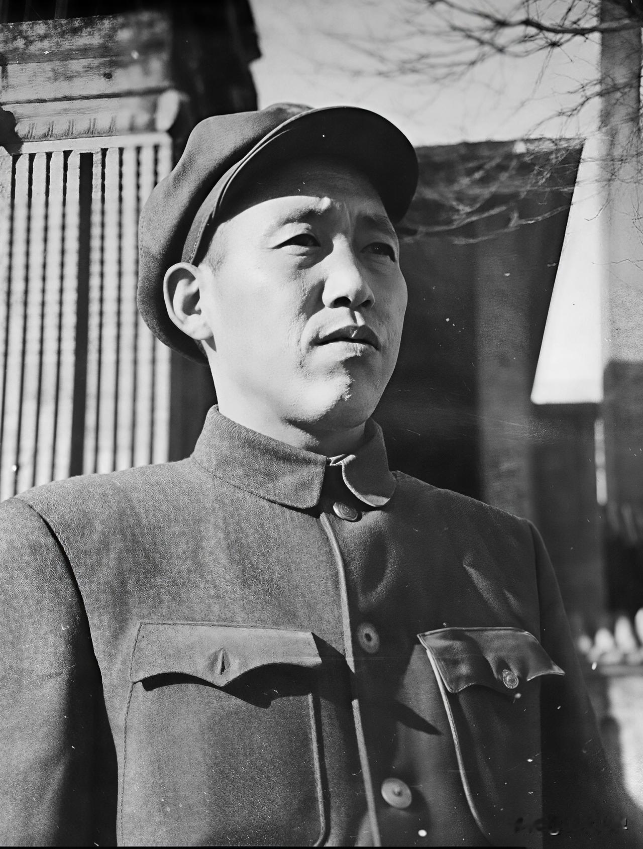 安阳本土往事：百万人口走出的开国中将，心系故土让人感慨
 
一方水土，孕育一方英