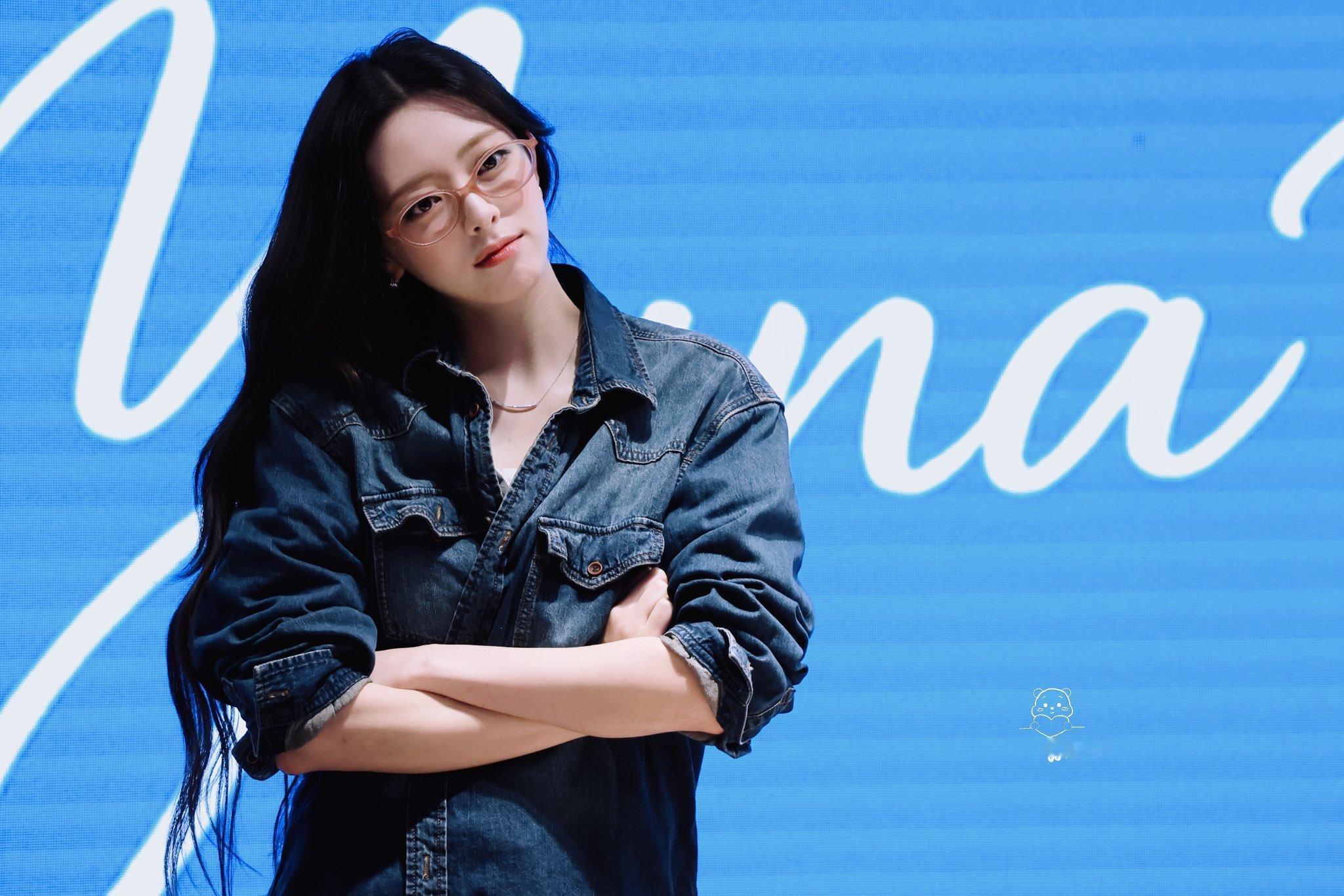 为何长这么俊美 
