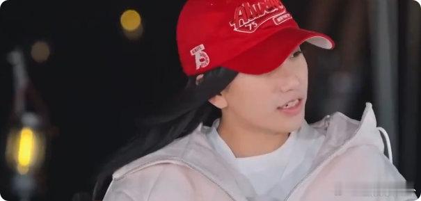 梁老师何美延 下一对李行亮麦琳梁老师何美延总给人一种会有很多争议的感觉，有点像李