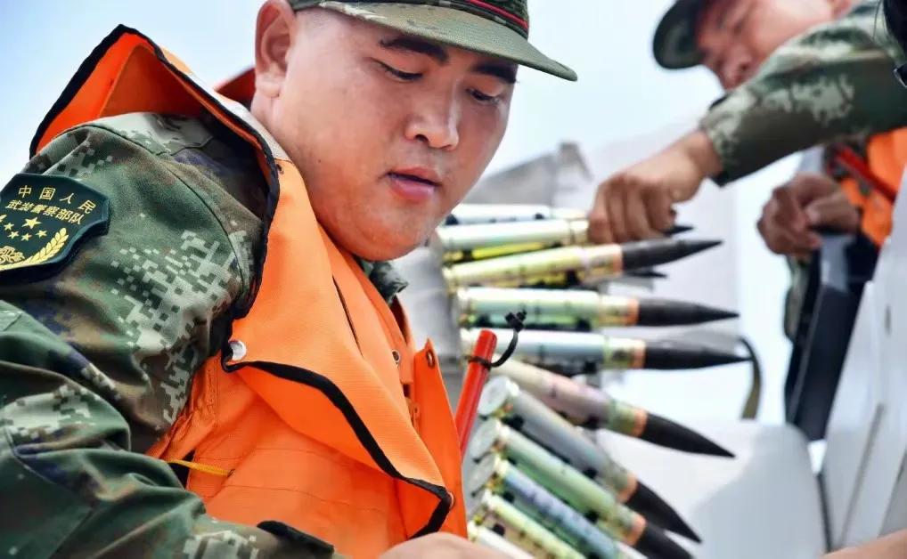 又一座南海岛礁恐被菲方强占，海警船该开火了

近日，关于仁爱礁事件要重演的消息引