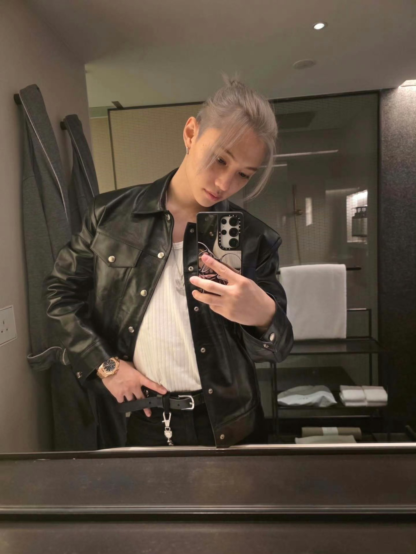 集美你这个手表广告位展示也太不经意了 