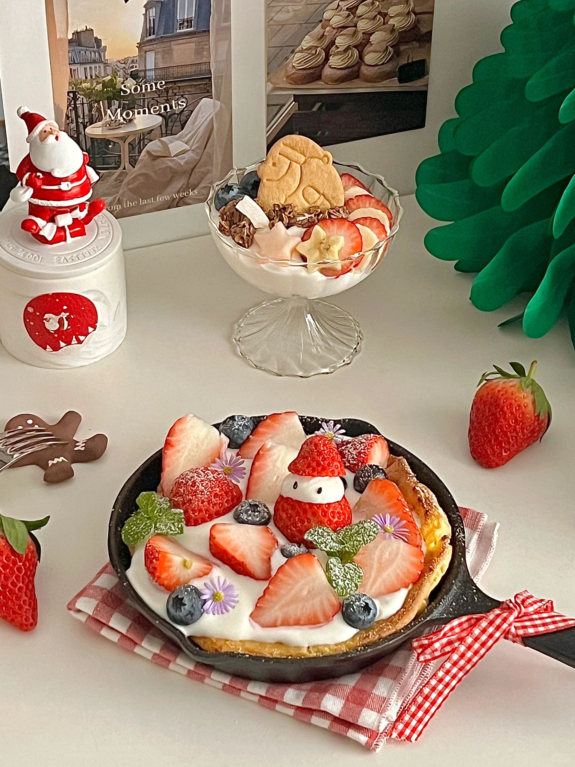 圣诞甜品🎅🏻｜高颜值✨草莓🍓酸奶荷兰松饼🥧