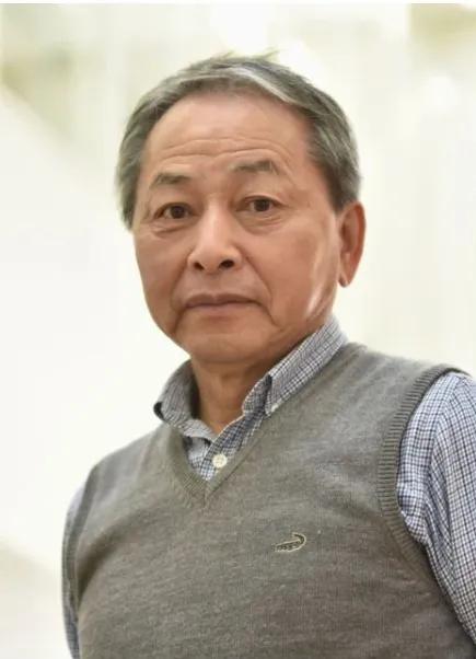 日本的实验物理学都是具有非常强大能力。
由美国谷歌创始人等人设立的“突破奖”的获