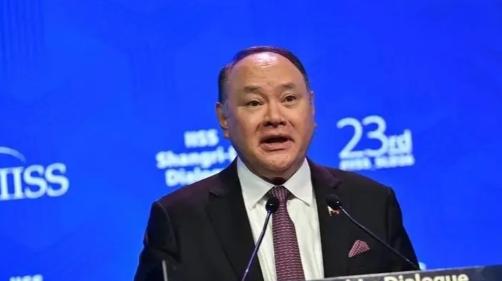 菲律宾炸锅了

万万没想到，菲律宾没等来中国的援助，反而等来了中国的制裁，对于他
