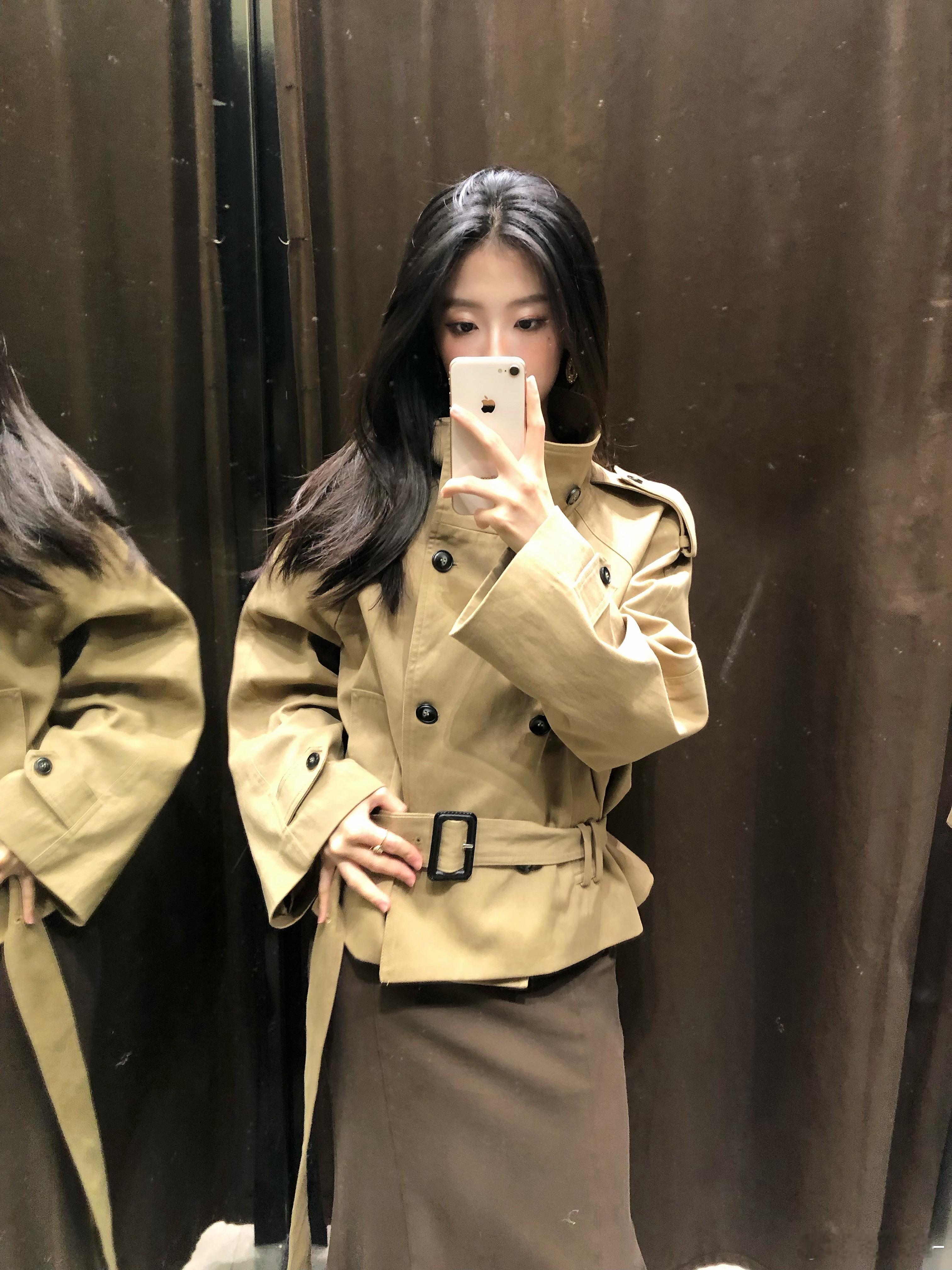 每次穿这个风衣出门都被要链接[嘘] ​​​