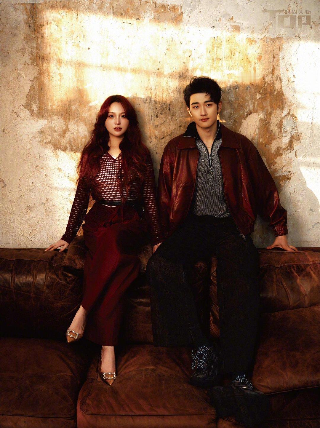 孙丞潇妈妈给金莎发红包真没想到孙丞潇金莎在一起是治愈系的小夫妻耶！合体拍杂志这也