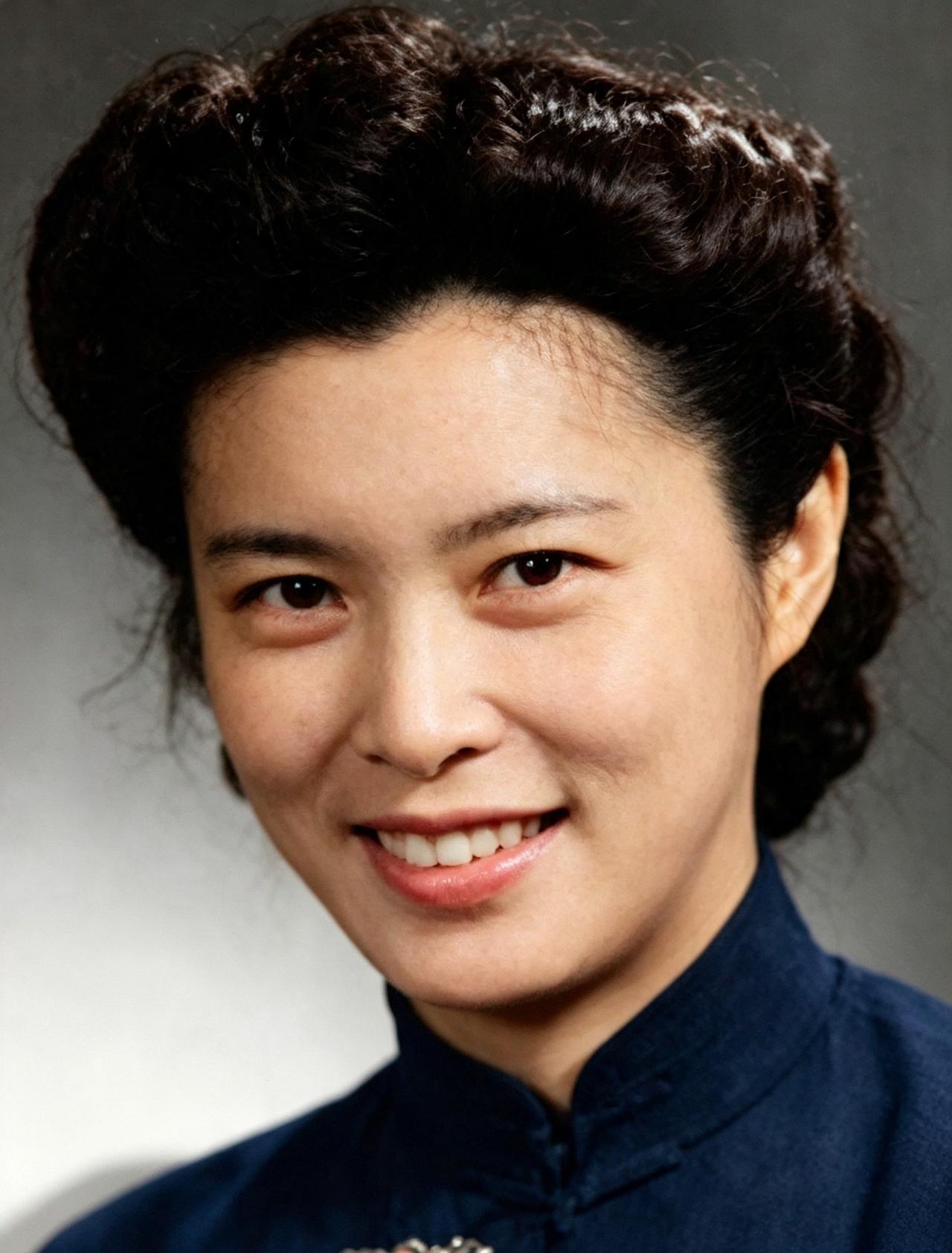 主席赞她天生丽质，周总理称无可替代，彭德怀叹人才难得，此人是谁？被如此盛赞