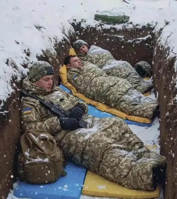 仗打完了，事就完了？乌克兰前总司令扎卢日内最近发出警告：等俄乌冲突一结束，乌克兰