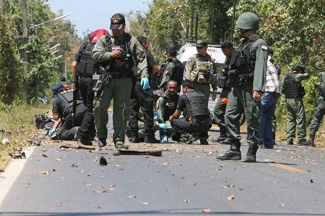 委内瑞拉:摧毁8架飞机、4个营地

8架飞机瞬间灰飞烟灭！委内瑞拉雷霆出击，
当