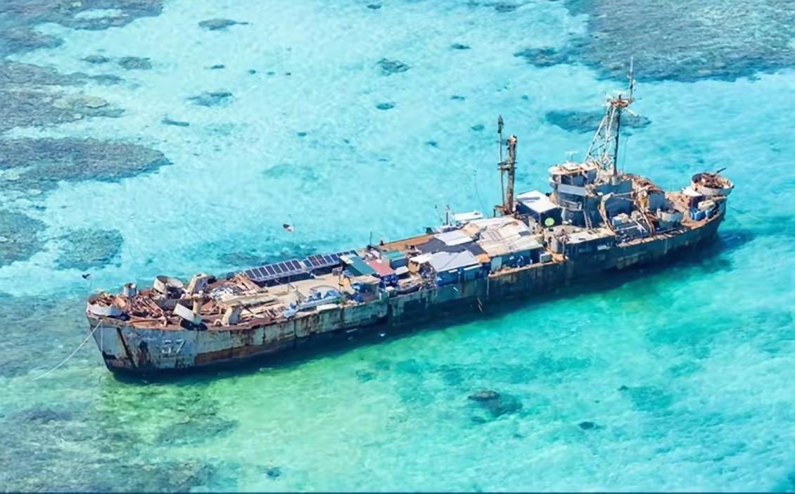 菲律宾海军发言人罗伊·文森特·特立尼达在10月22日证实了，10月21日，菲律宾