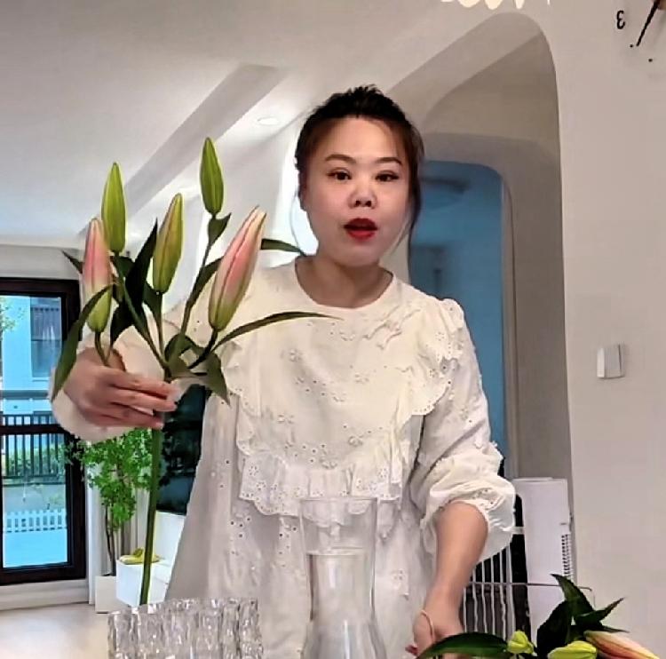 苦茶丹丹香， 又去逛三母超市！
借着带火玫瑰沈阳看病光，苦茶再逛三母超市，主要是